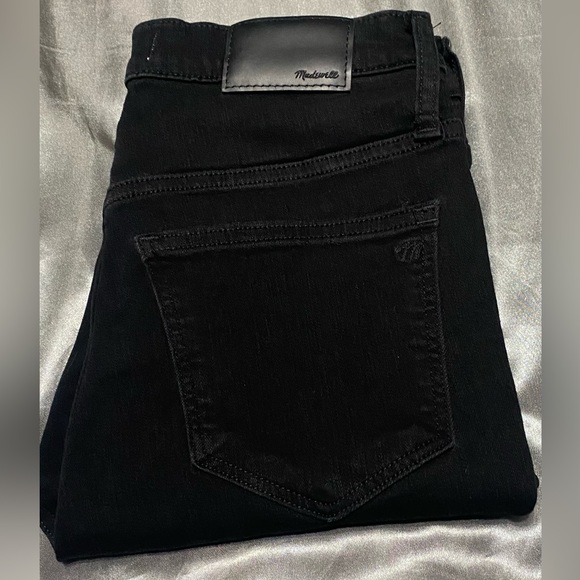 Madewell 9" Mid-Rise Roadtripper Skinny Jeans in Bennett Wash Size 26 - Picture 13 of 14